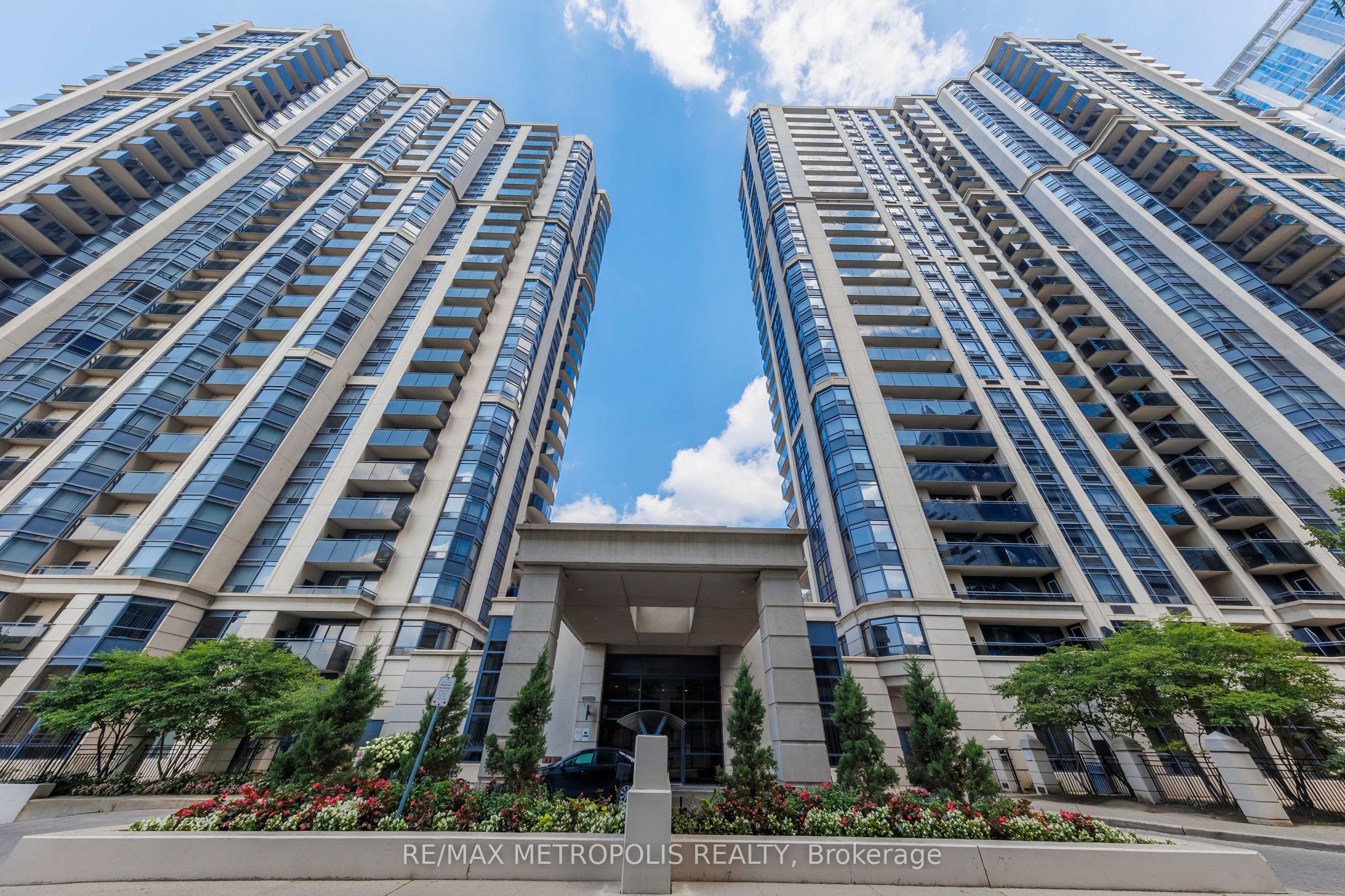 153 Beecroft Road 1101, Toronto, ON M2N 7C5 photo 2