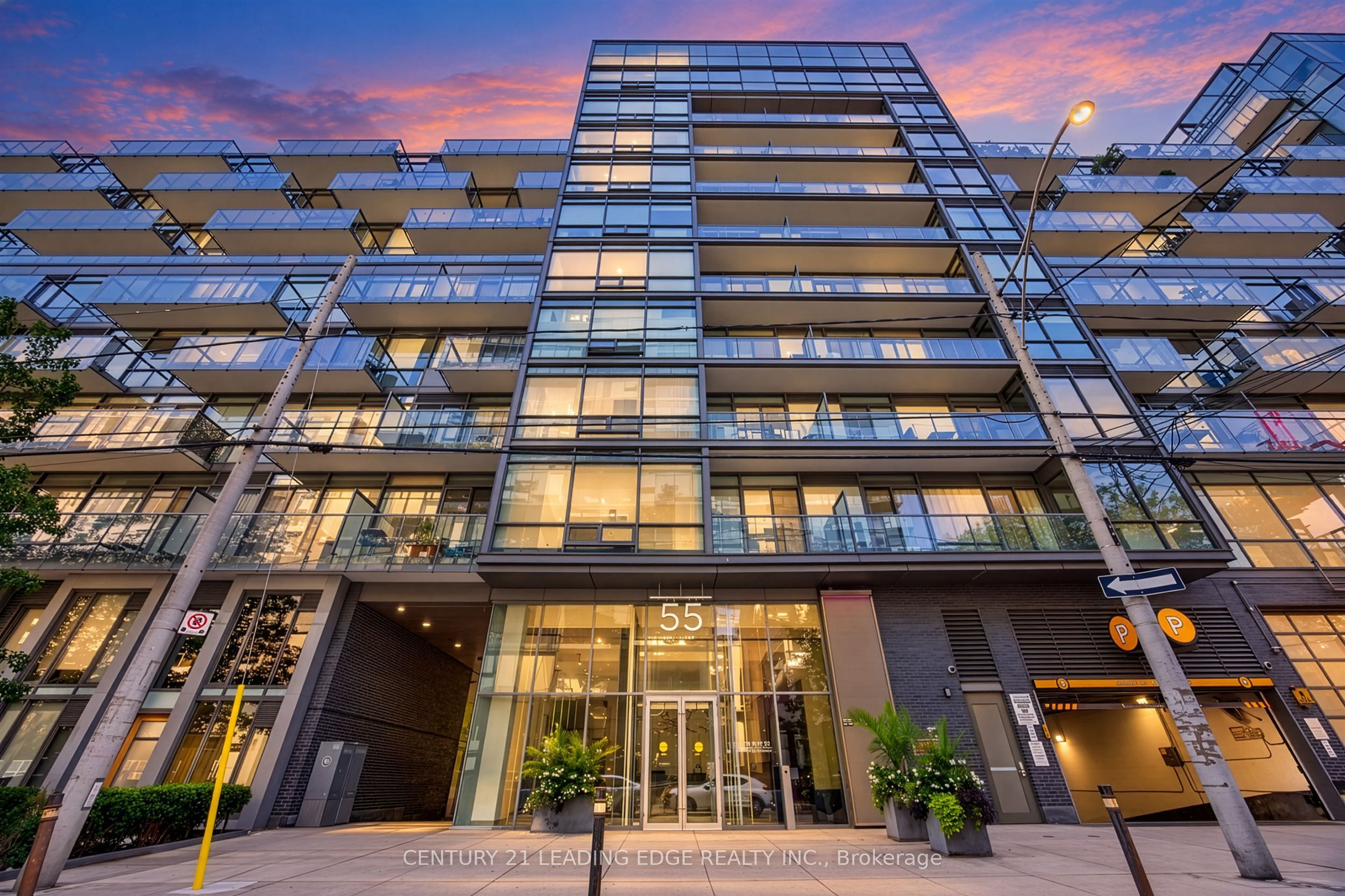 55 Stewart Street Ph1001, Toronto, ON M5V 2V1
