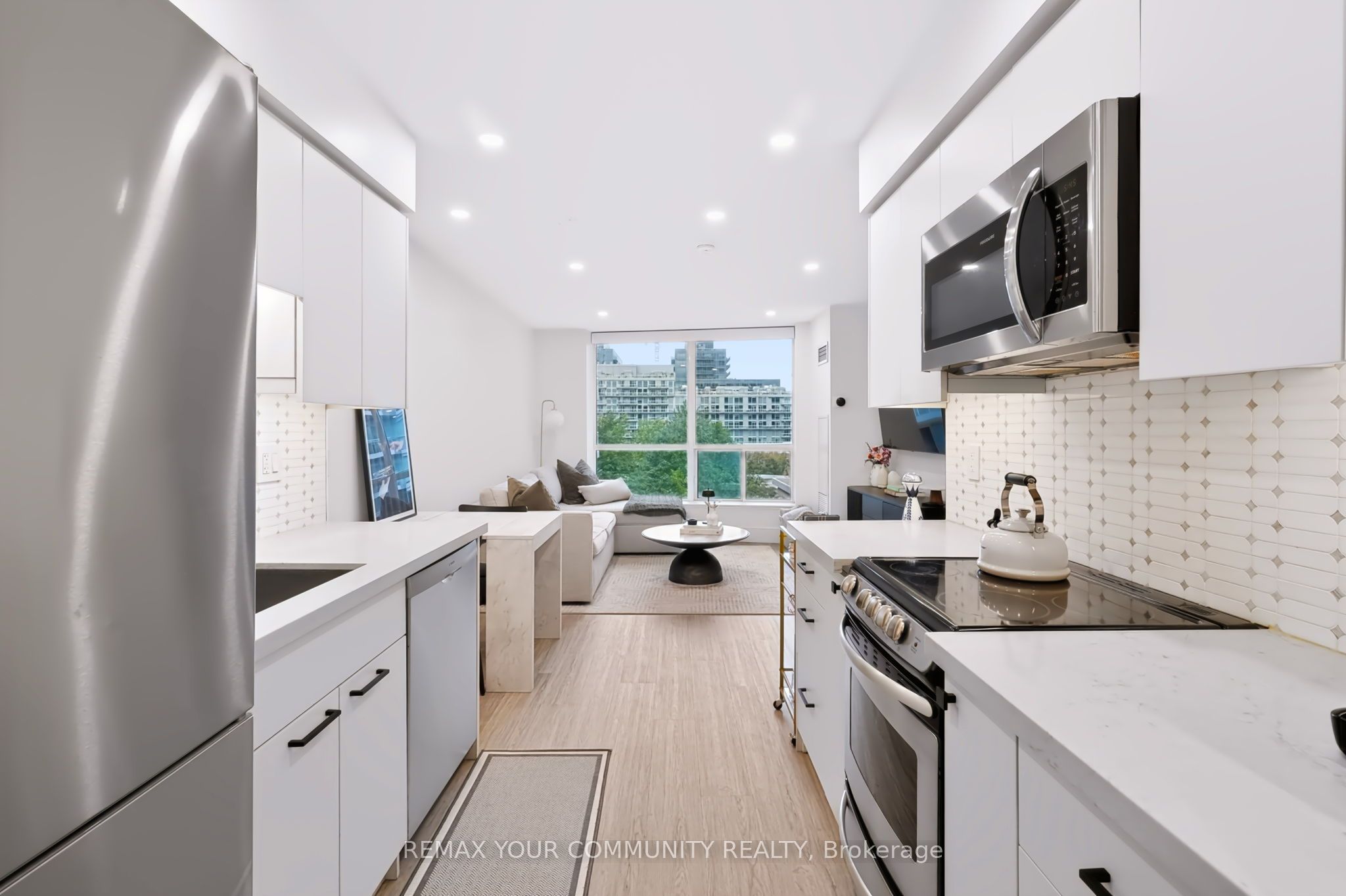 50 Lynn Williams Street 402, Toronto, ON M6K 3R9