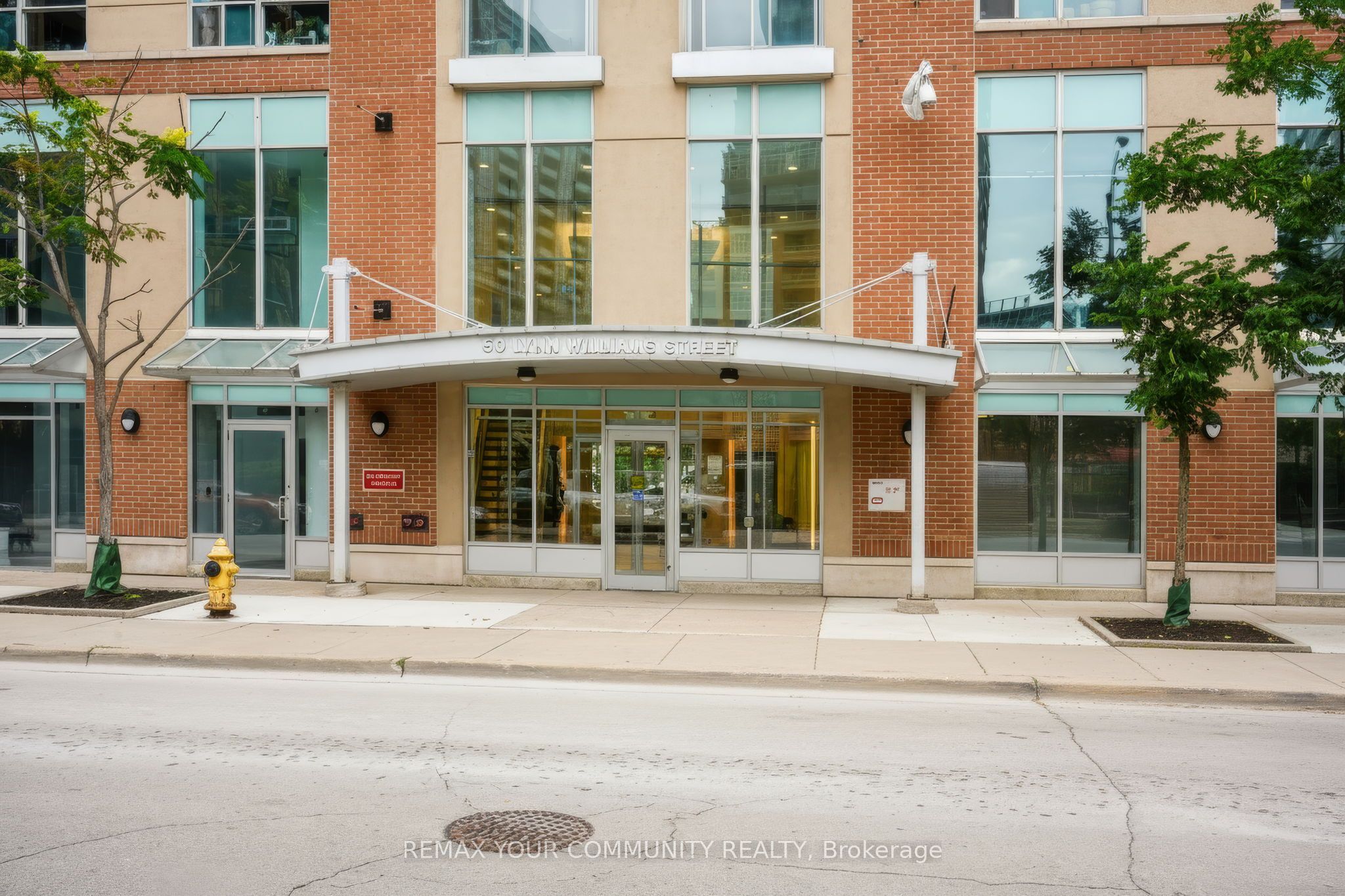 50 Lynn Williams Street 402, Toronto, ON M6K 3R9 photo 2