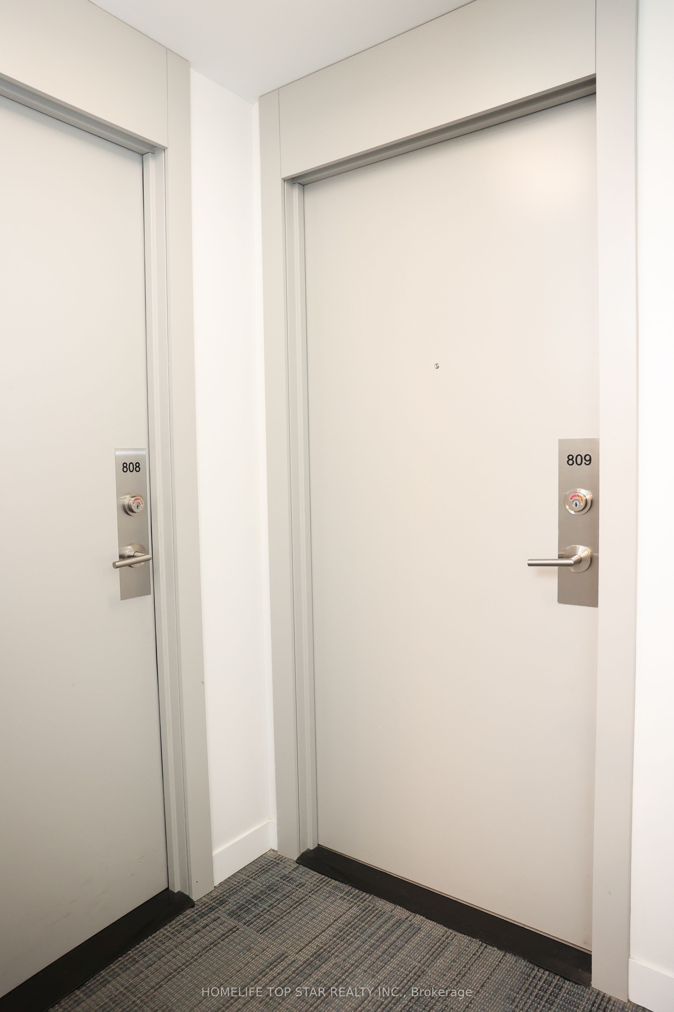 68 N Shuter Street 809, Toronto, ON M5B 0B4 photo 5
