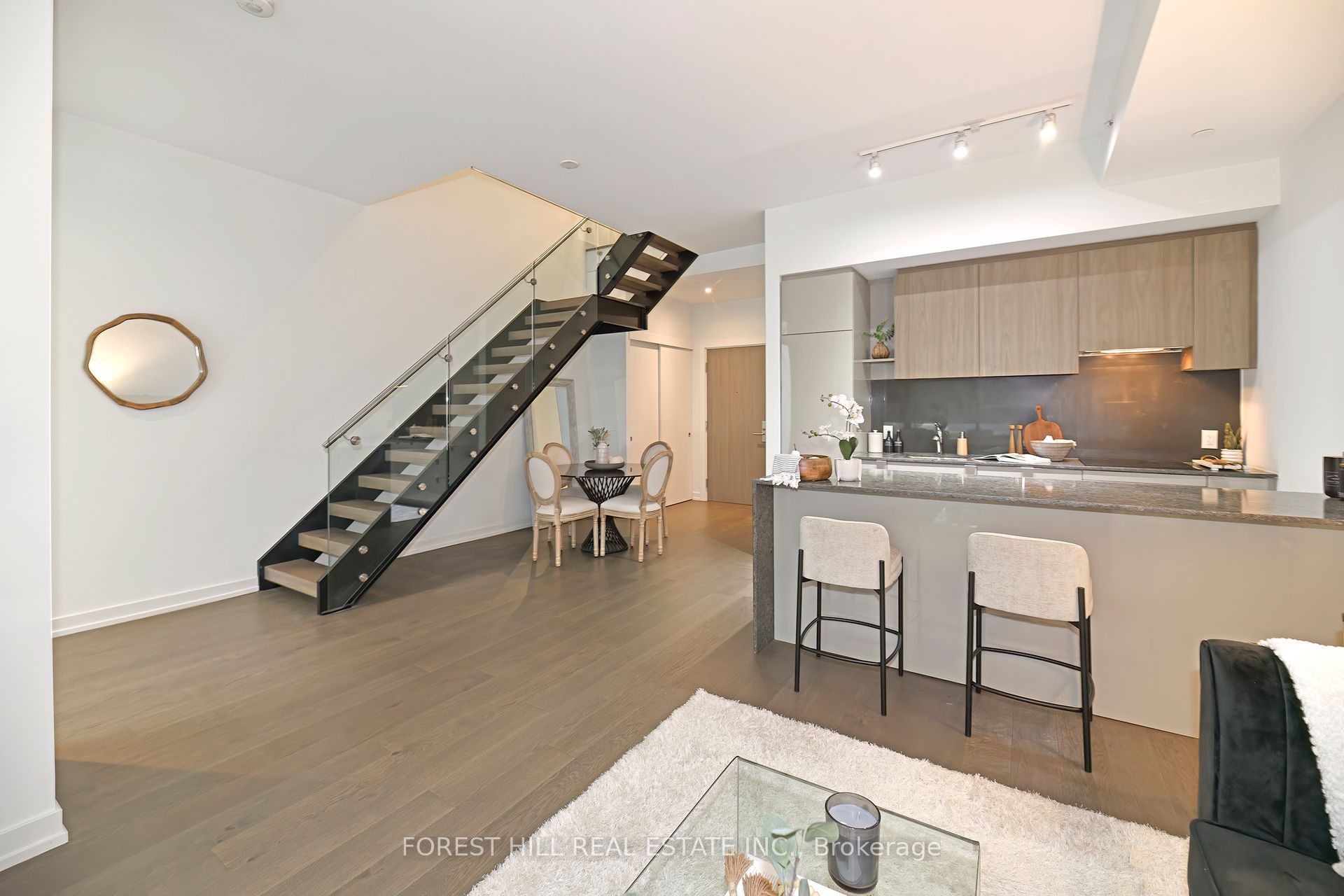 161 Roehampton Avenue 102, Toronto, ON M4P 0C8 photo 4