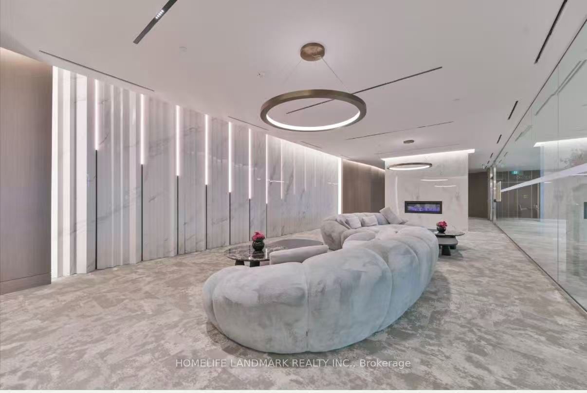 1 Concord City Place Way, Toronto, ON M5V 0X3 photo 4