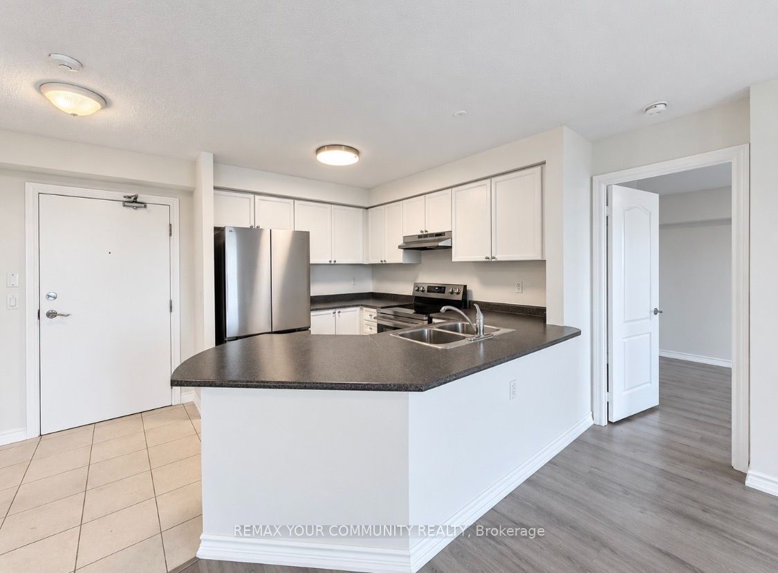 1030 Sheppard Avenue W 516, Toronto, ON M3H 6C1 photo 4