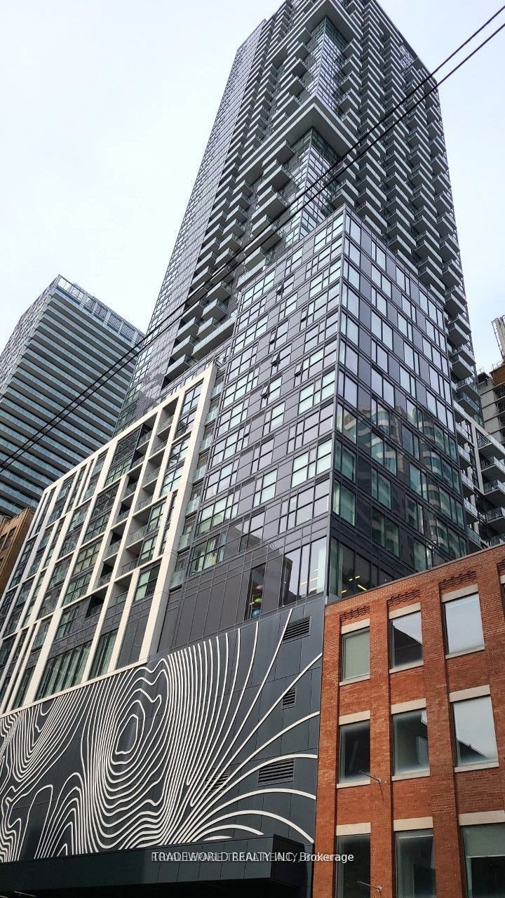 87 Peter Street 4212, Toronto, ON M5V 0P1