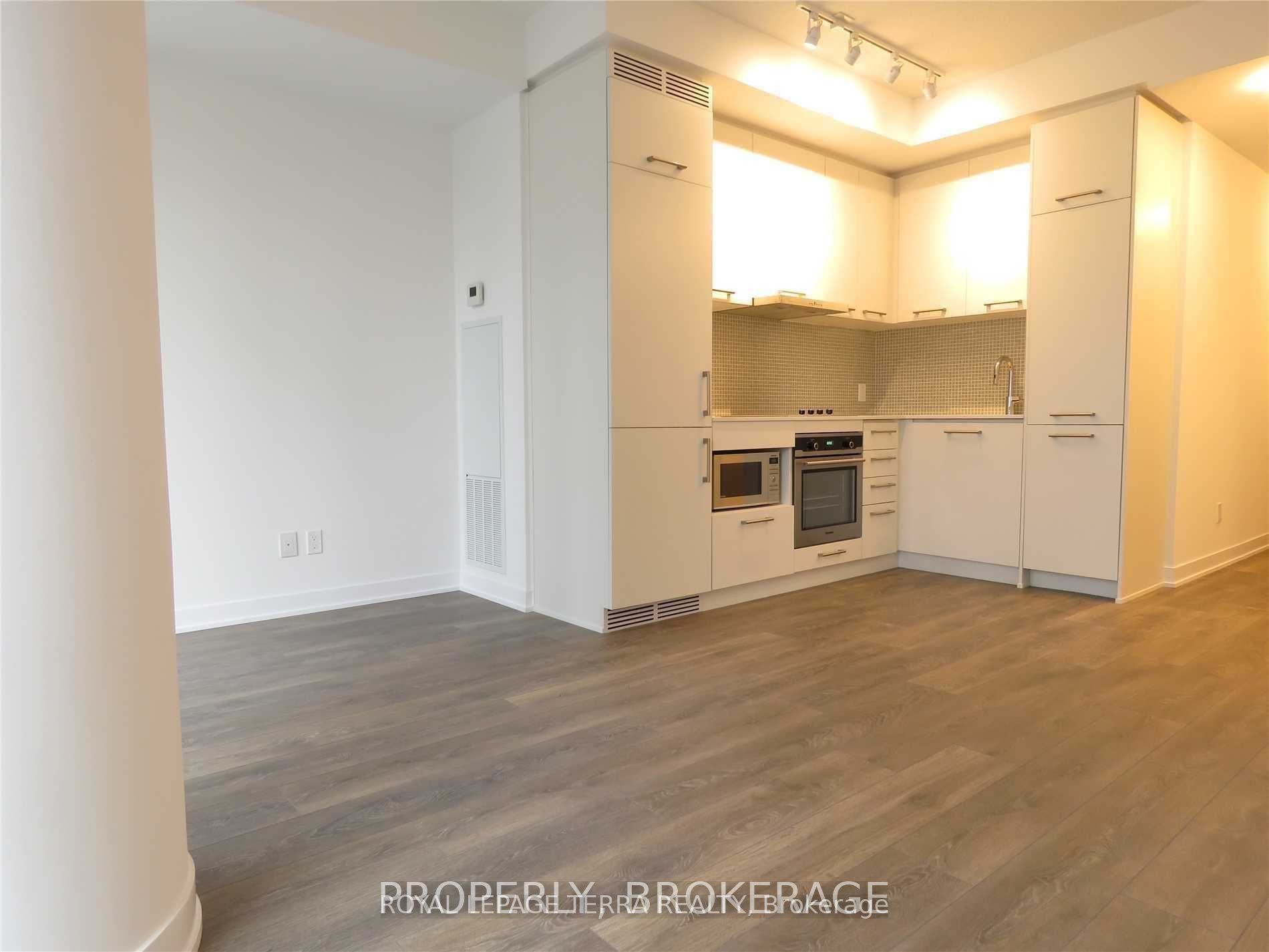 87 Peter Street 4212, Toronto, ON M5V 0P1 photo 5