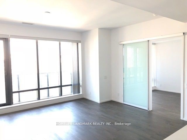 5 St Joseph Street 1911, Toronto, ON M4Y 0B6 photo 2
