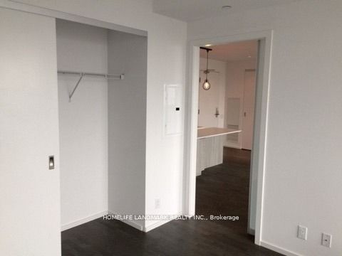 5 St Joseph Street 1911, Toronto, ON M4Y 0B6 photo 5