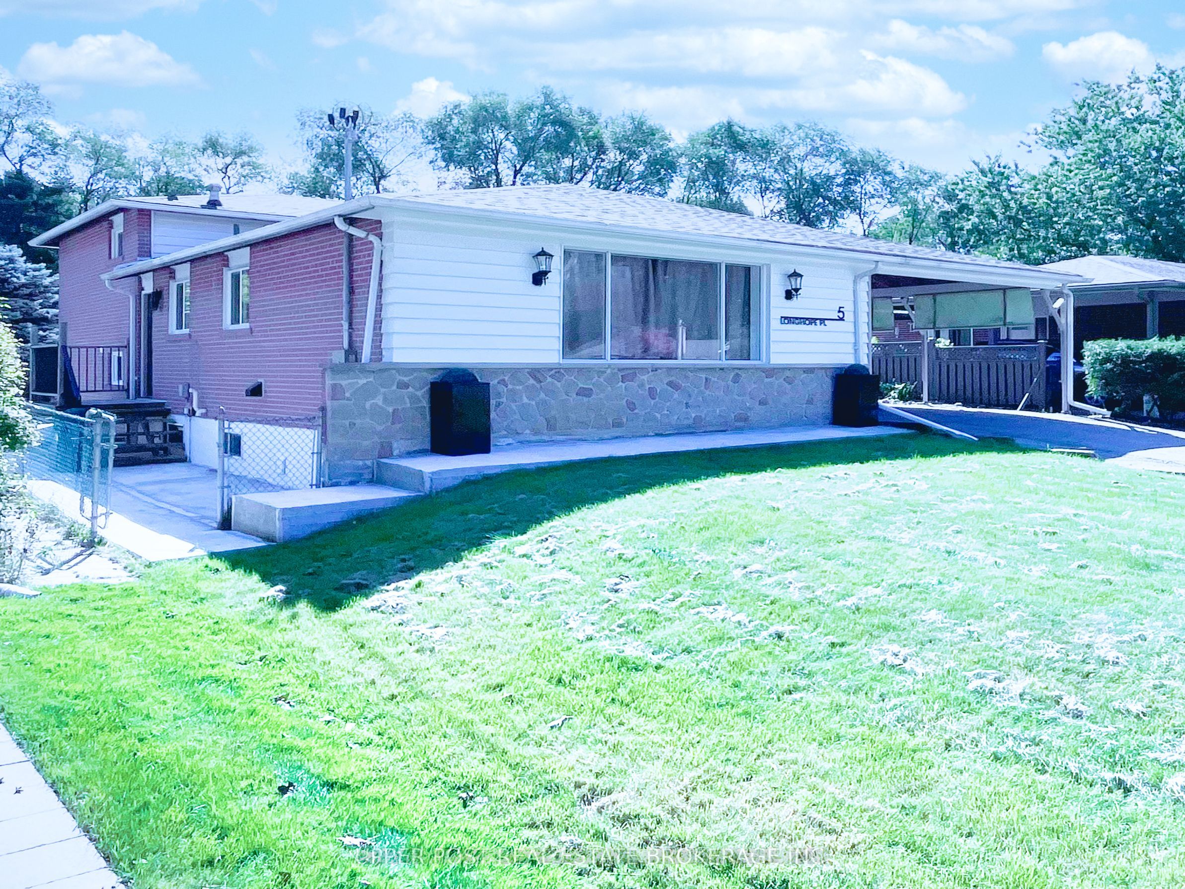 5 Longhope Place, Toronto, ON M2J 1Y1