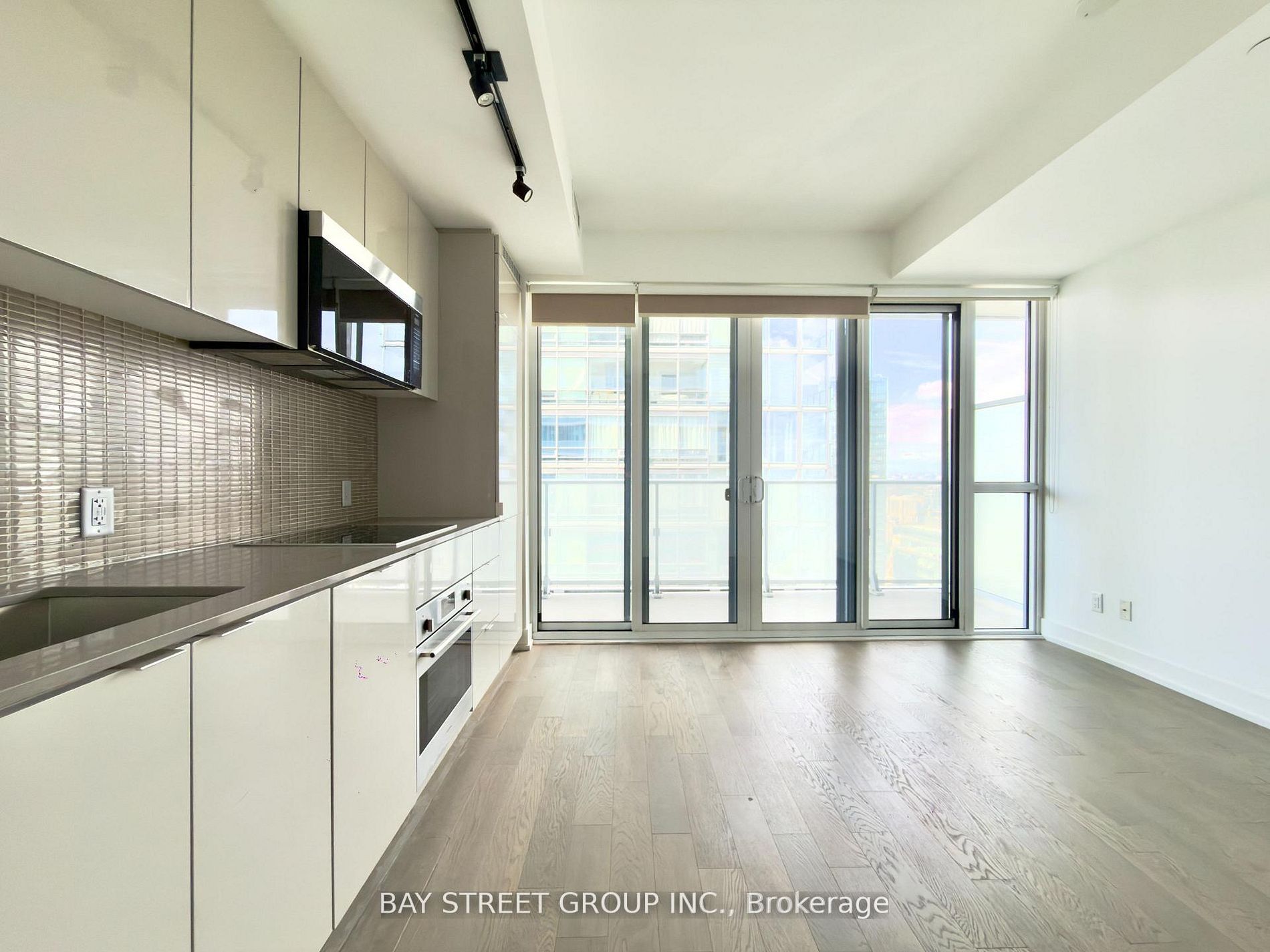 7 Grenville Street 4502, Toronto, ON M4Y 0E9 photo 4