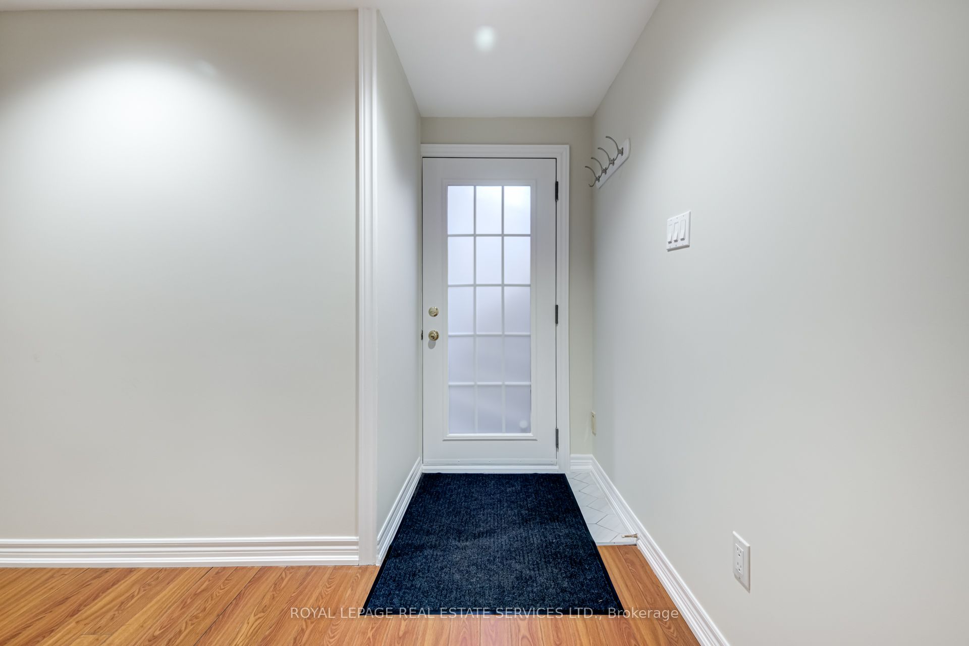 127 Rusholme Road E LOWER, Toronto, ON M6H 2Y6 photo 5