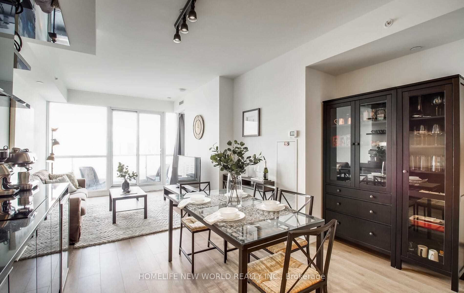 70 Temperance Street 4317, Toronto, ON M5H 4E8 photo 5