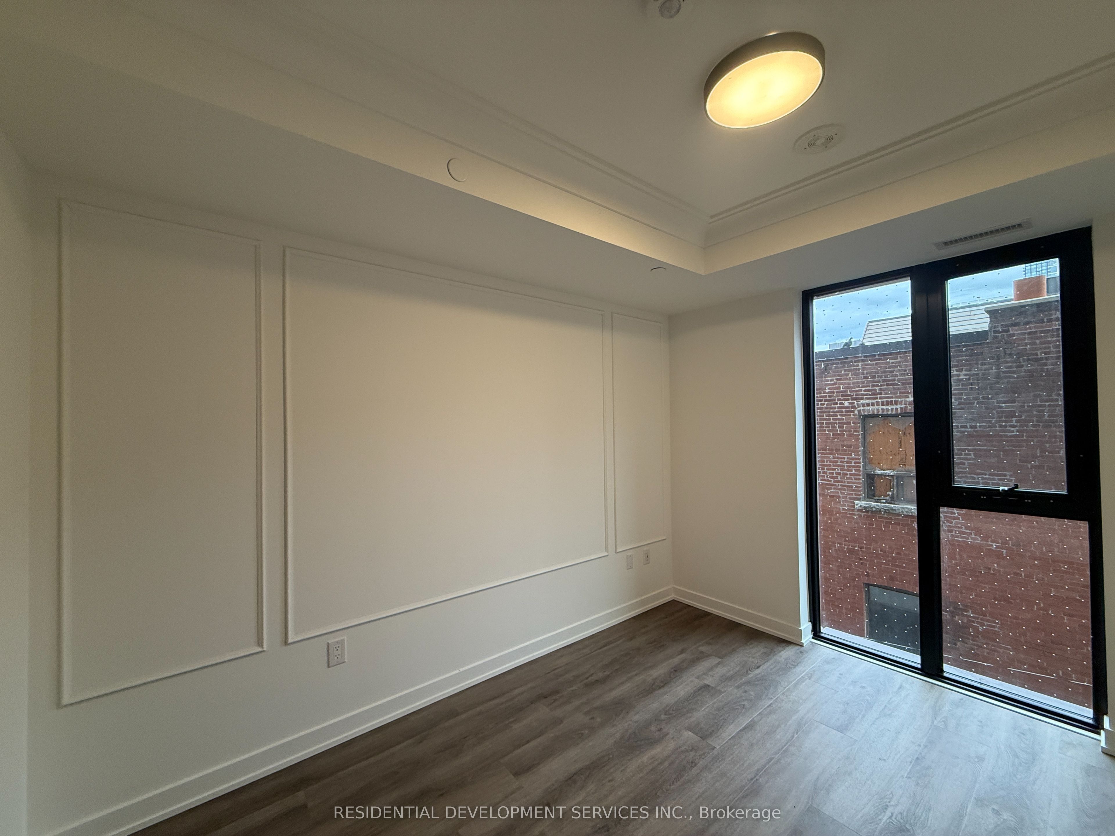 123 Portland Street 306, Toronto, ON M5V 0V9 photo 5