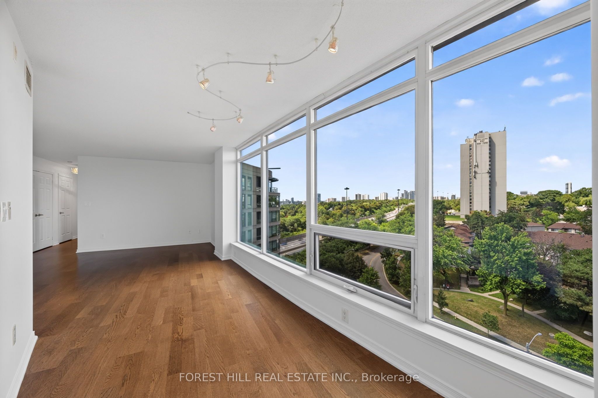 18 Valley Woods Road PH310, Toronto, ON M3A 0A1 photo 5