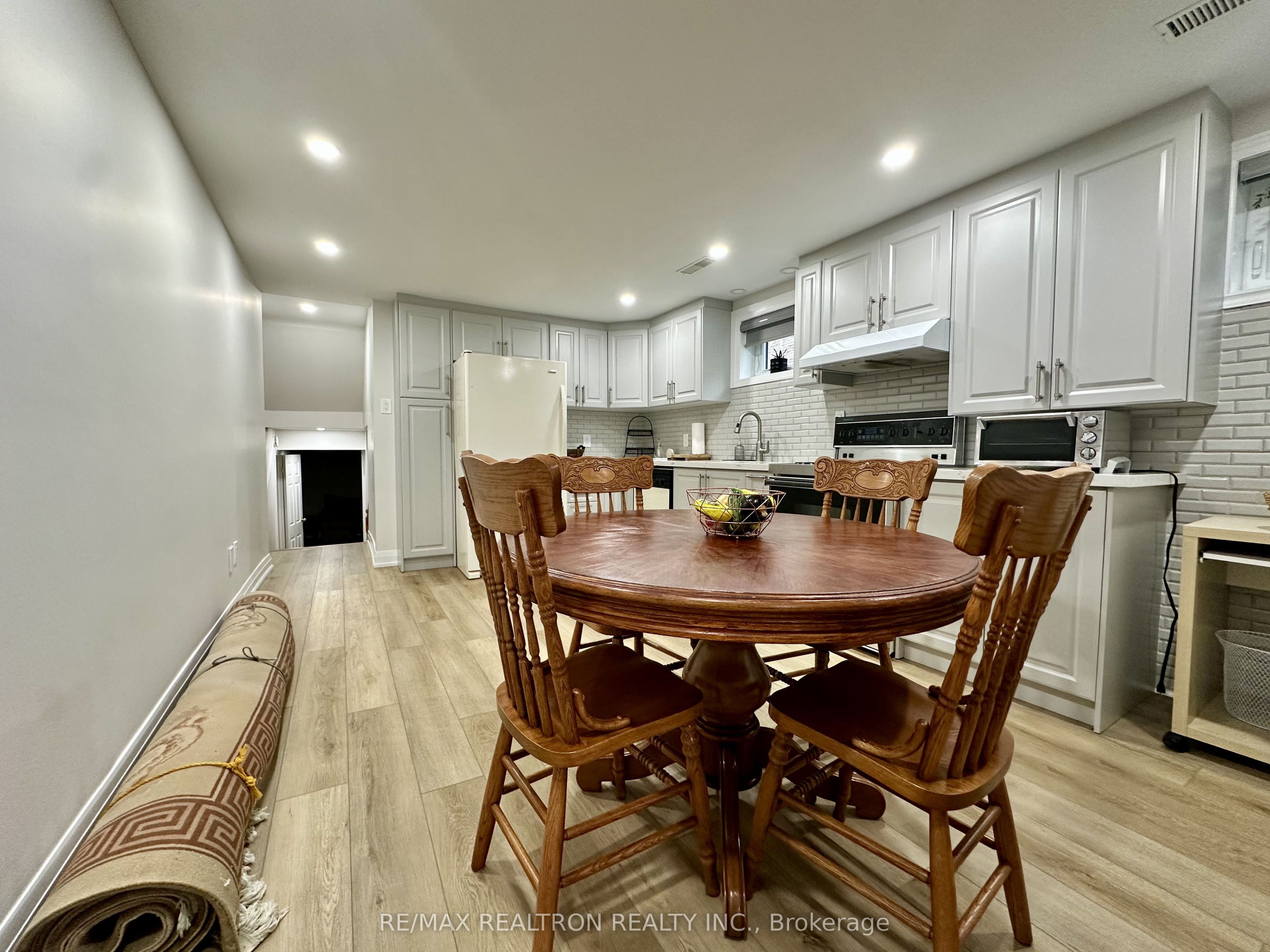 237 Shawnee Circle, Toronto, ON M2H 2Y3 photo 5