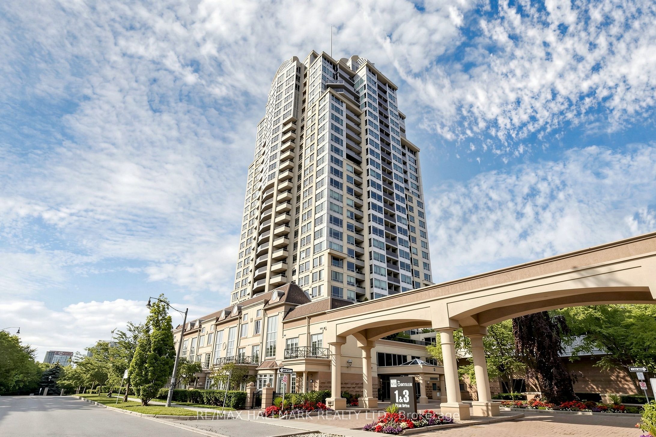 3 Rean Drive 2203, Toronto, ON M2K 3C2