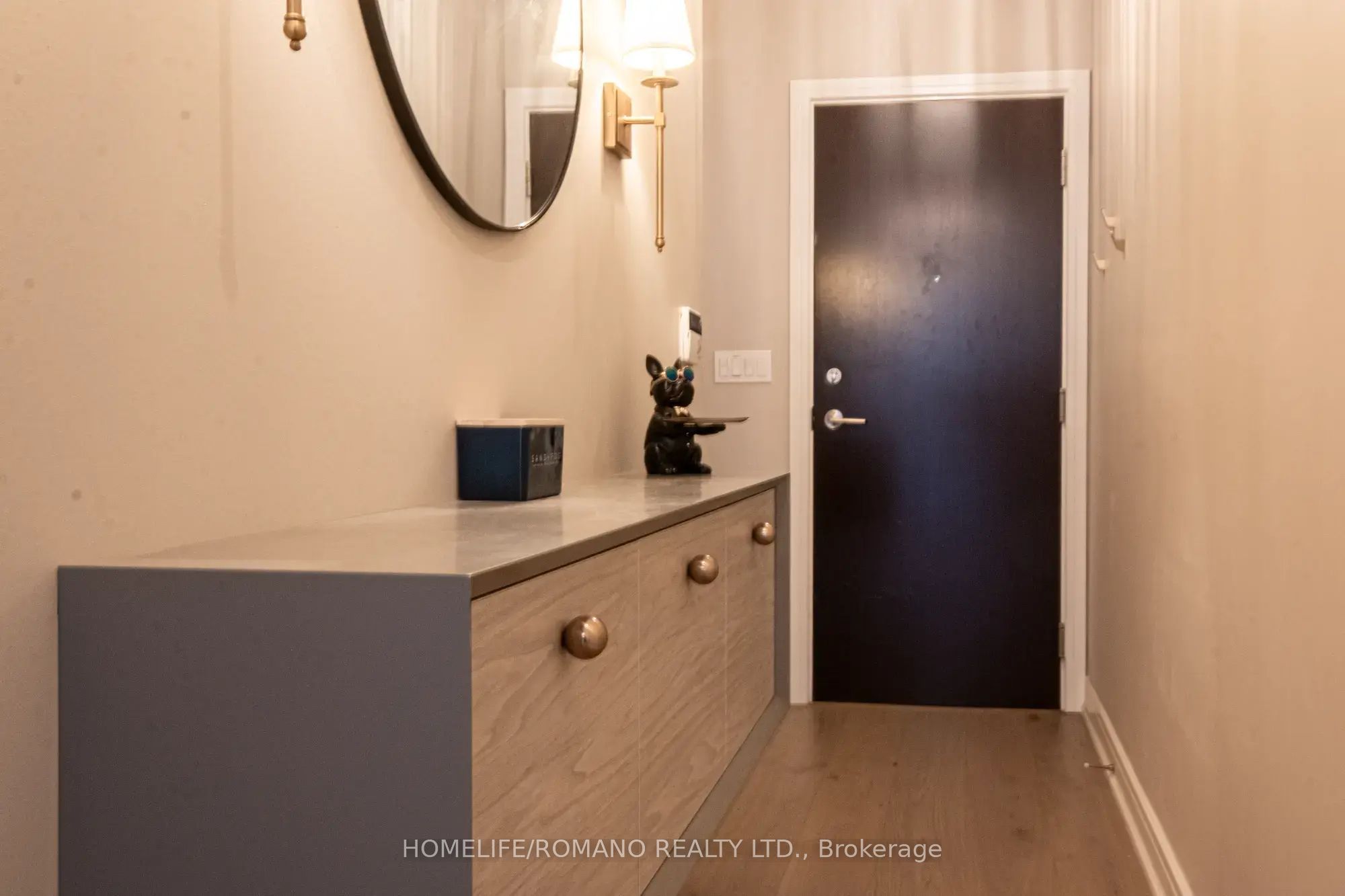 112 George Street 535, Toronto, ON M5A 2M5 photo 3