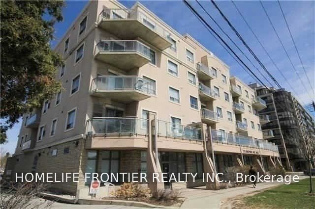 778 Sheppard Avenue W 102, Toronto, ON M3H 6B7