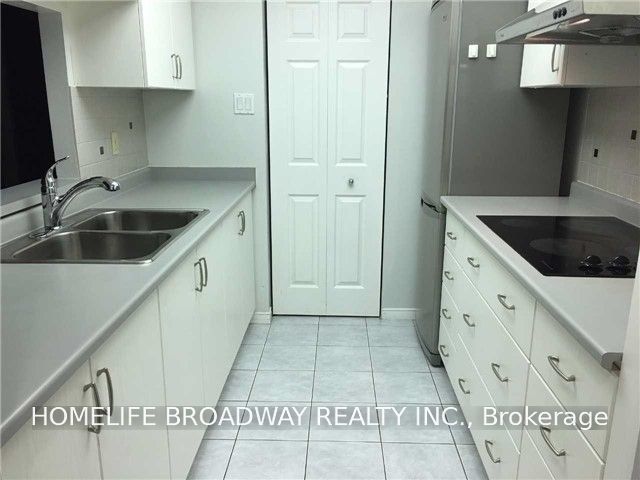 77 Harbour Square 1006, Toronto, ON M5J 2S2 photo 5