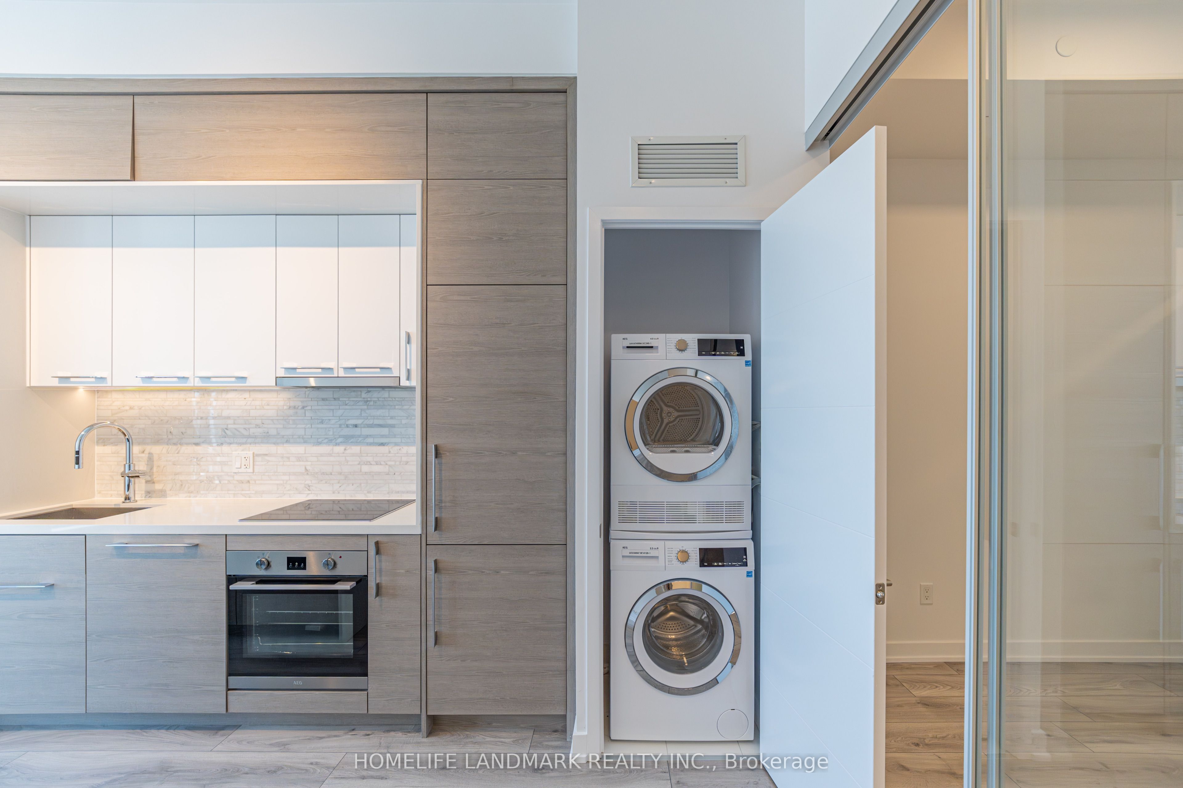 29 Green Trail Court 215, Toronto, ON M2K 1E3 photo 4