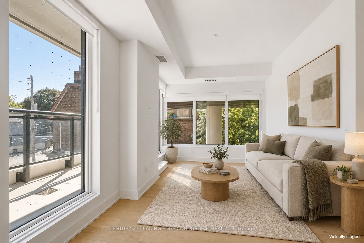 322 Dupont Street 207, Toronto, ON M5R 0E3