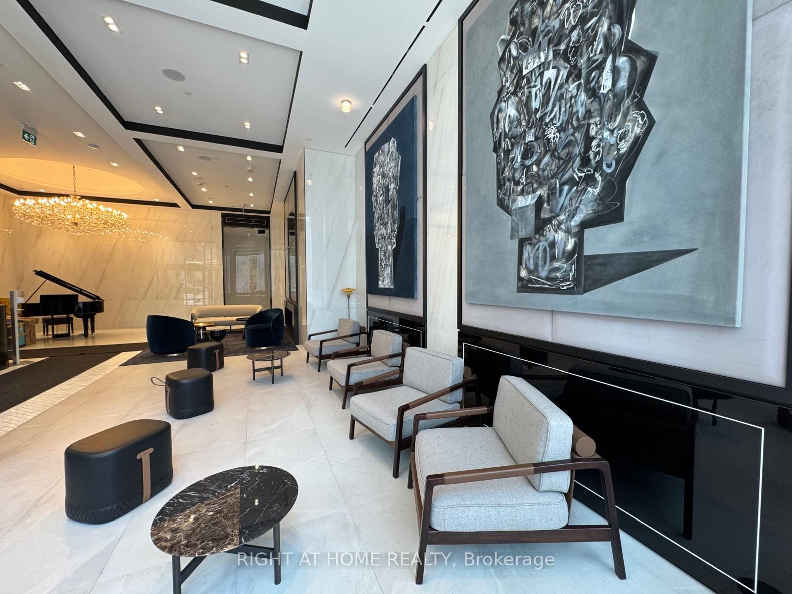 8 Wellesley Street W 5205, Toronto, ON M4Y 0J5 photo 4