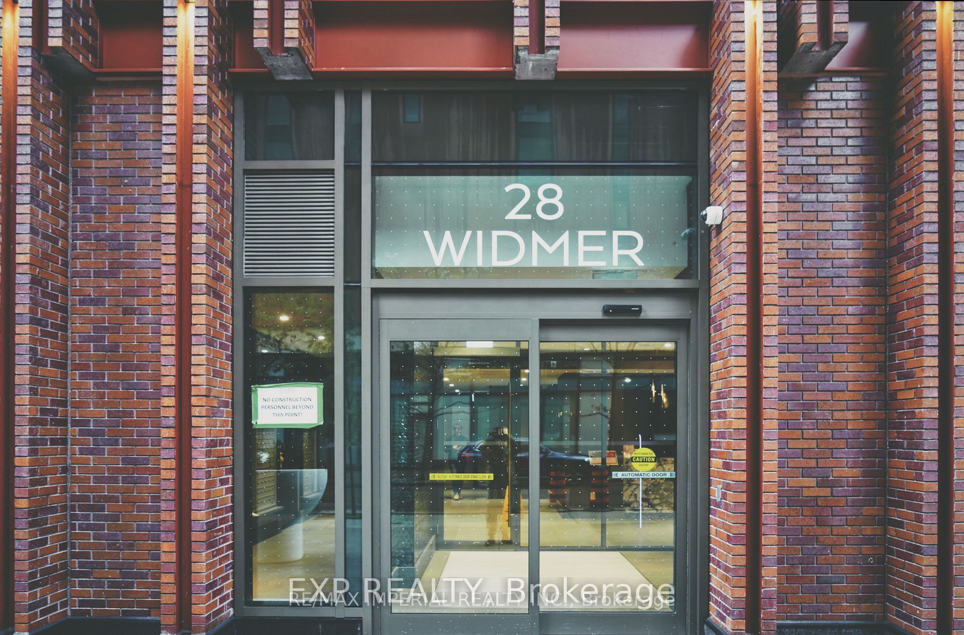 28 Widmer Street 4521, Toronto, ON M5V 0T2 photo 3