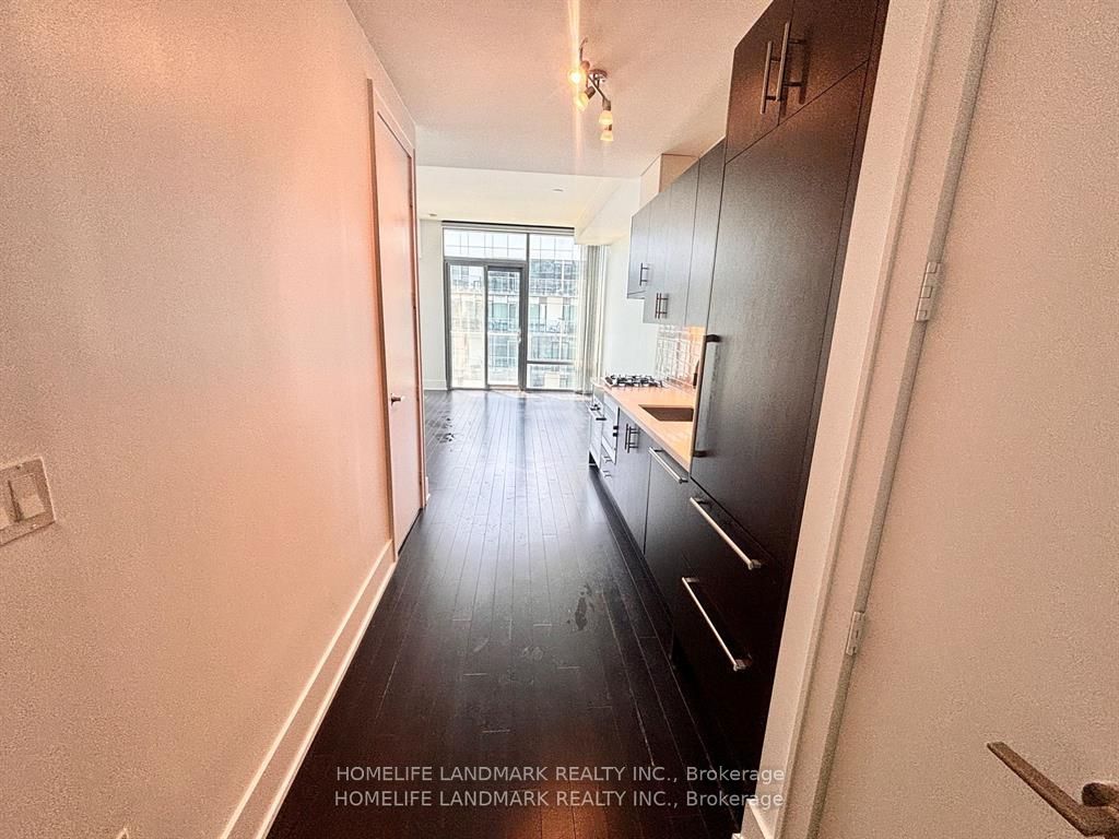 39 Queens Quay E 1029, Toronto, ON M5E 0A5 photo 5