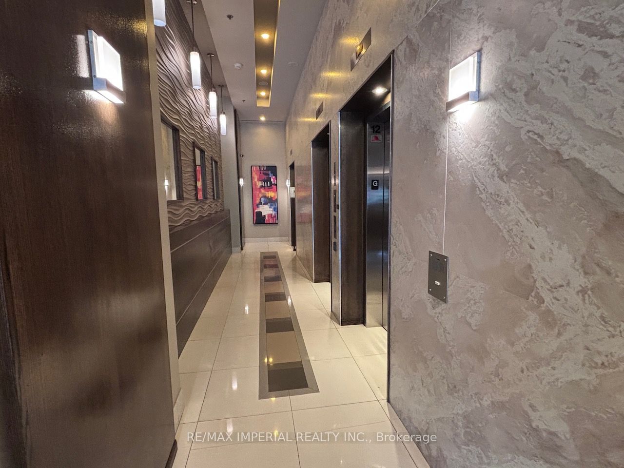 16 Harbour Street 3707, Toronto, ON M5J 2Z7 photo 4