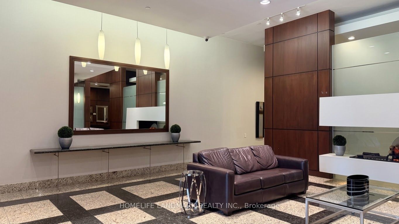 18 Parkview Avenue 312, Toronto, ON M2N 7H7 photo 5