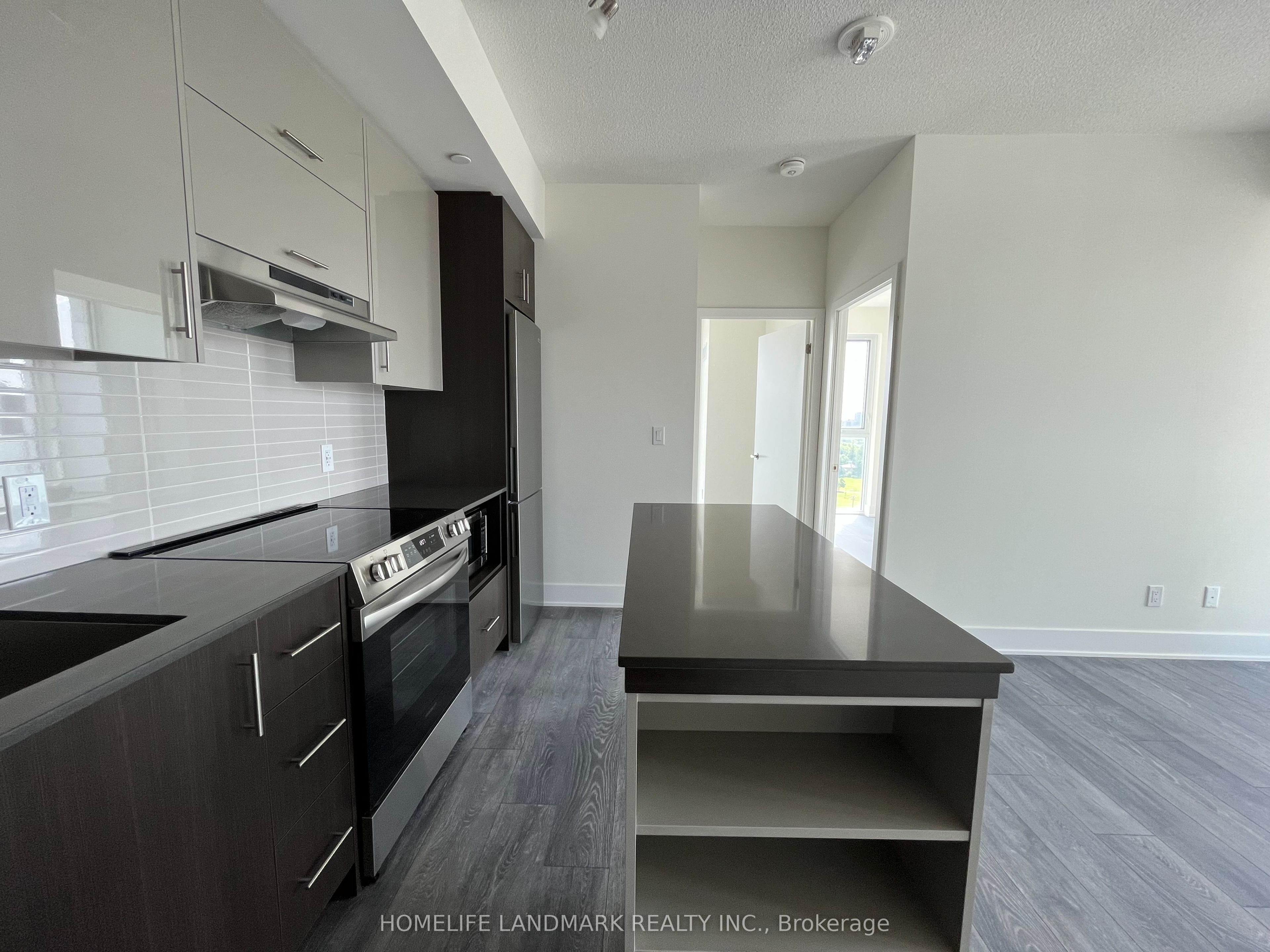 188 Fairview Mall Drive 1711, Toronto, ON M2J 0H7 photo 2