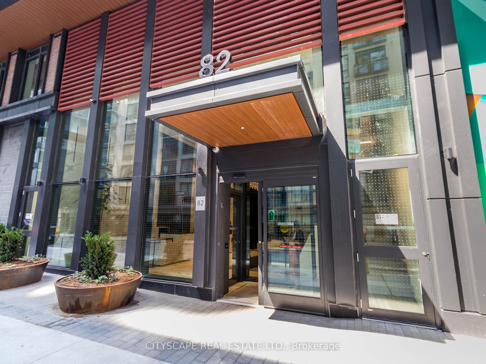 82 Dalhousie Street 3003, Toronto, ON M5B 0C5 photo 3