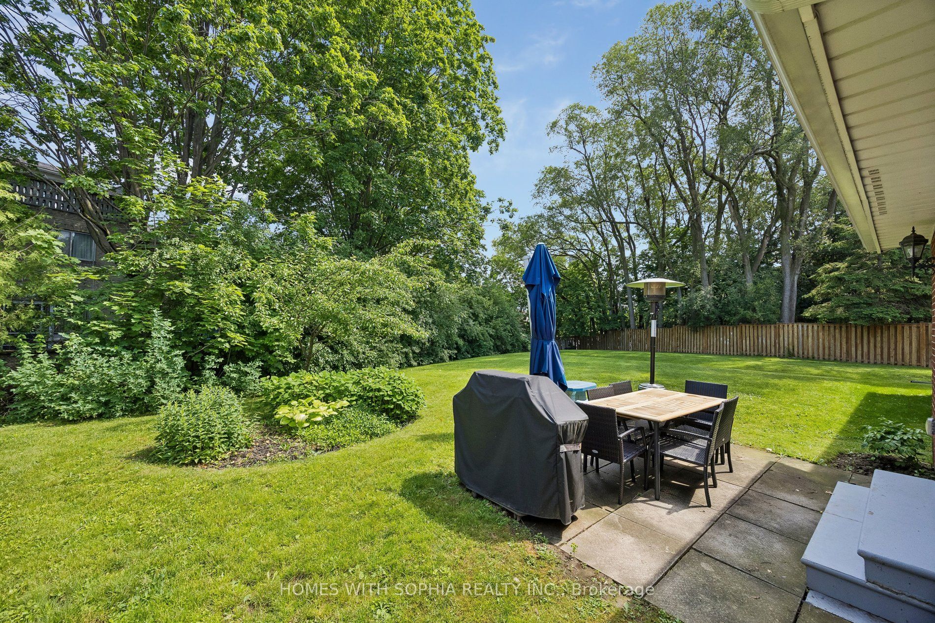 34 Rustywood Drive, Toronto, ON M3A 1R8