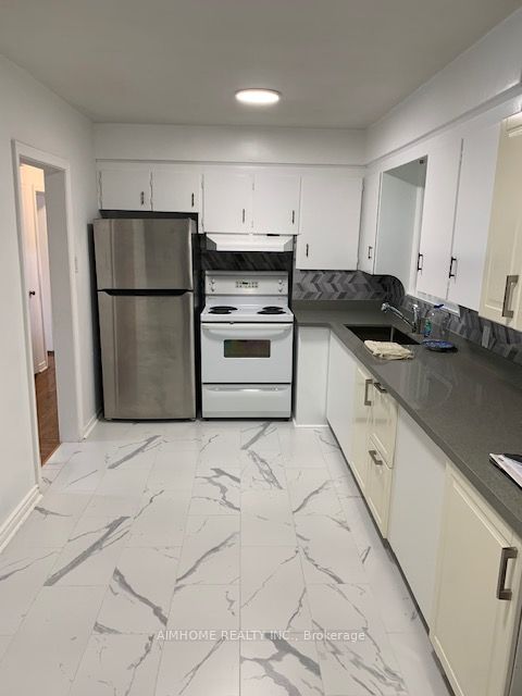 224 Finch Avenue E Main Floor, Toronto, ON M2N 4R9