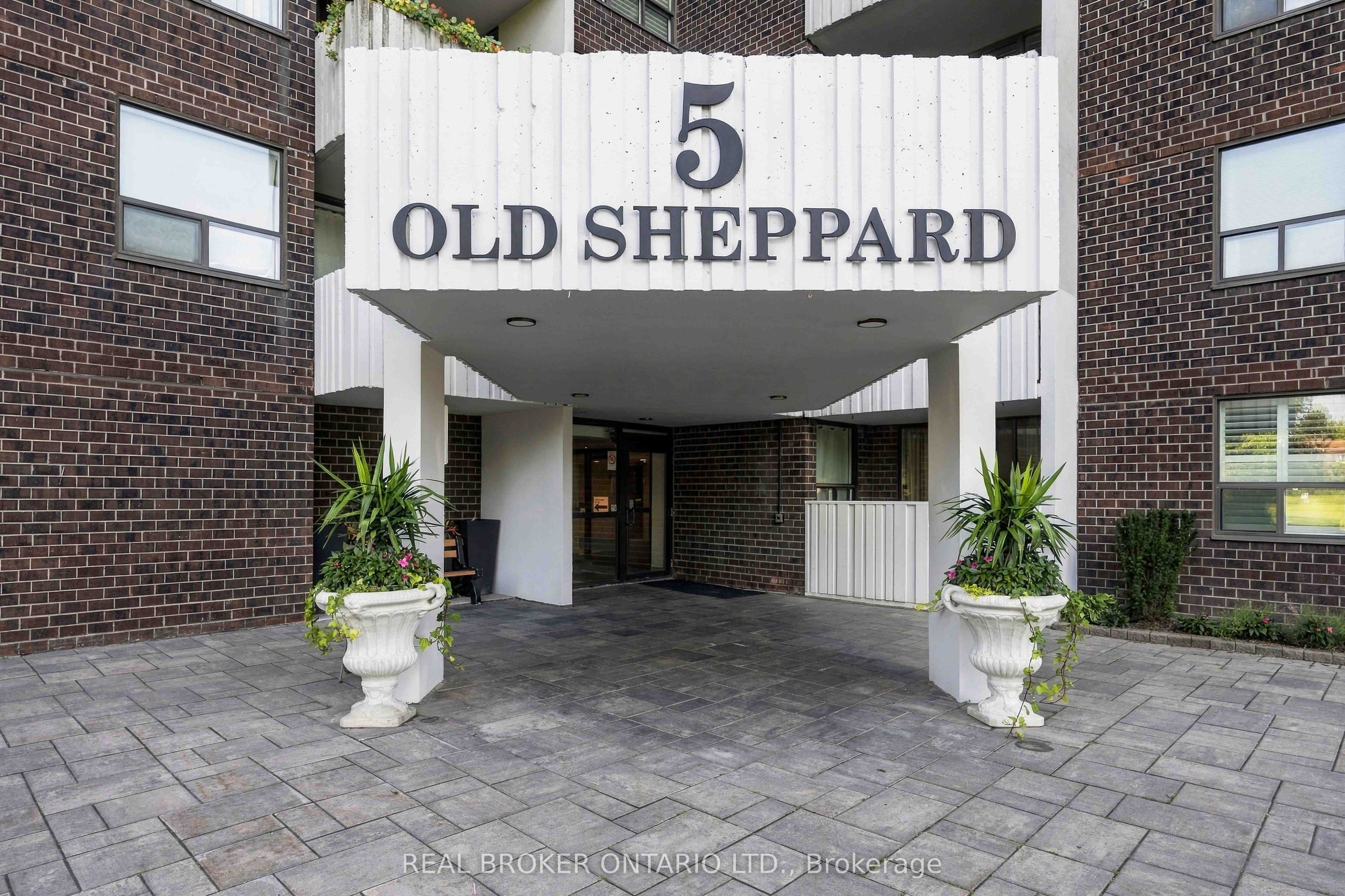 5 Old Sheppard Avenue 1805, Toronto, ON M2J 4K3 photo 2