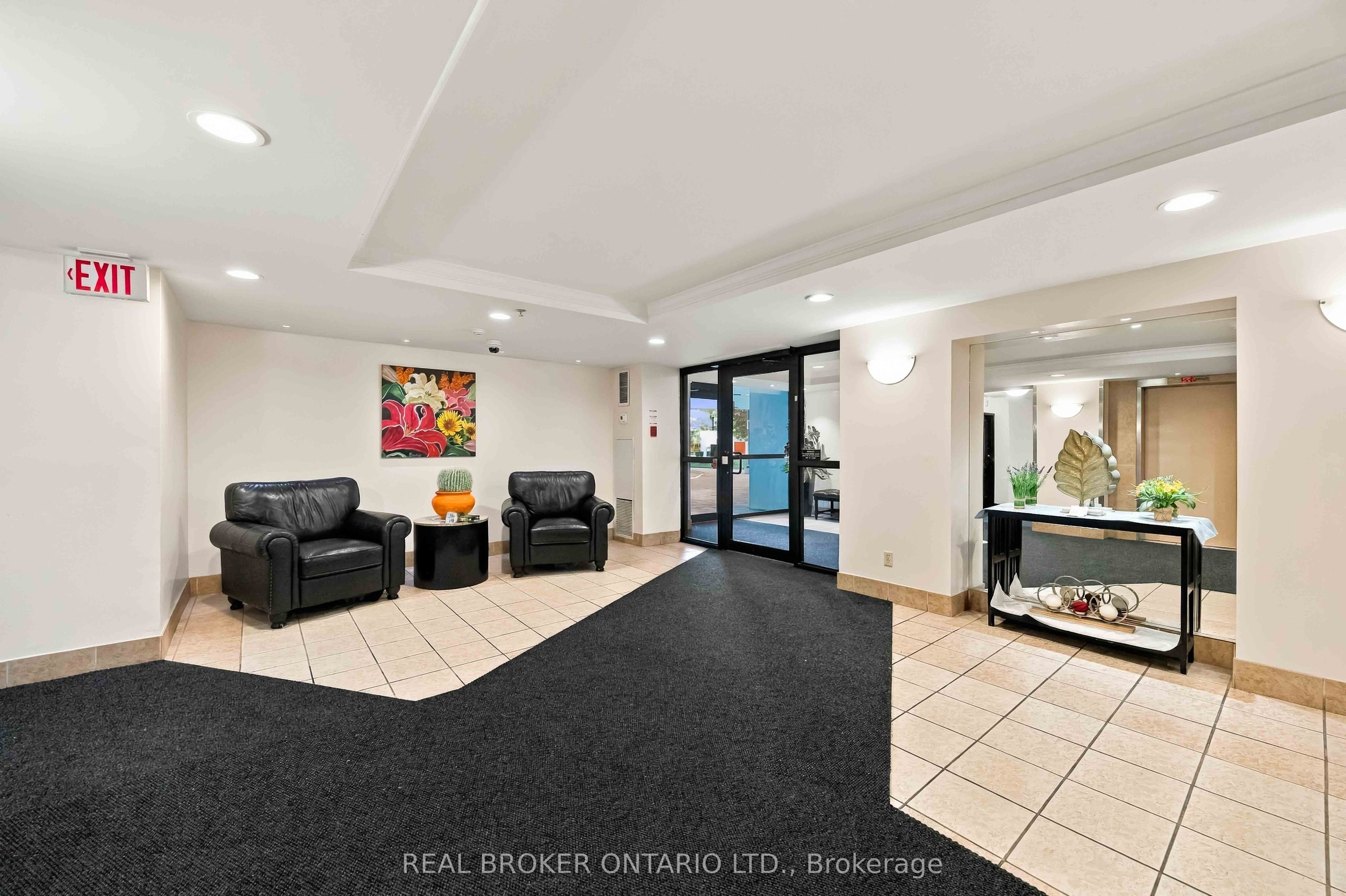 5 Old Sheppard Avenue 1805, Toronto, ON M2J 4K3 photo 3