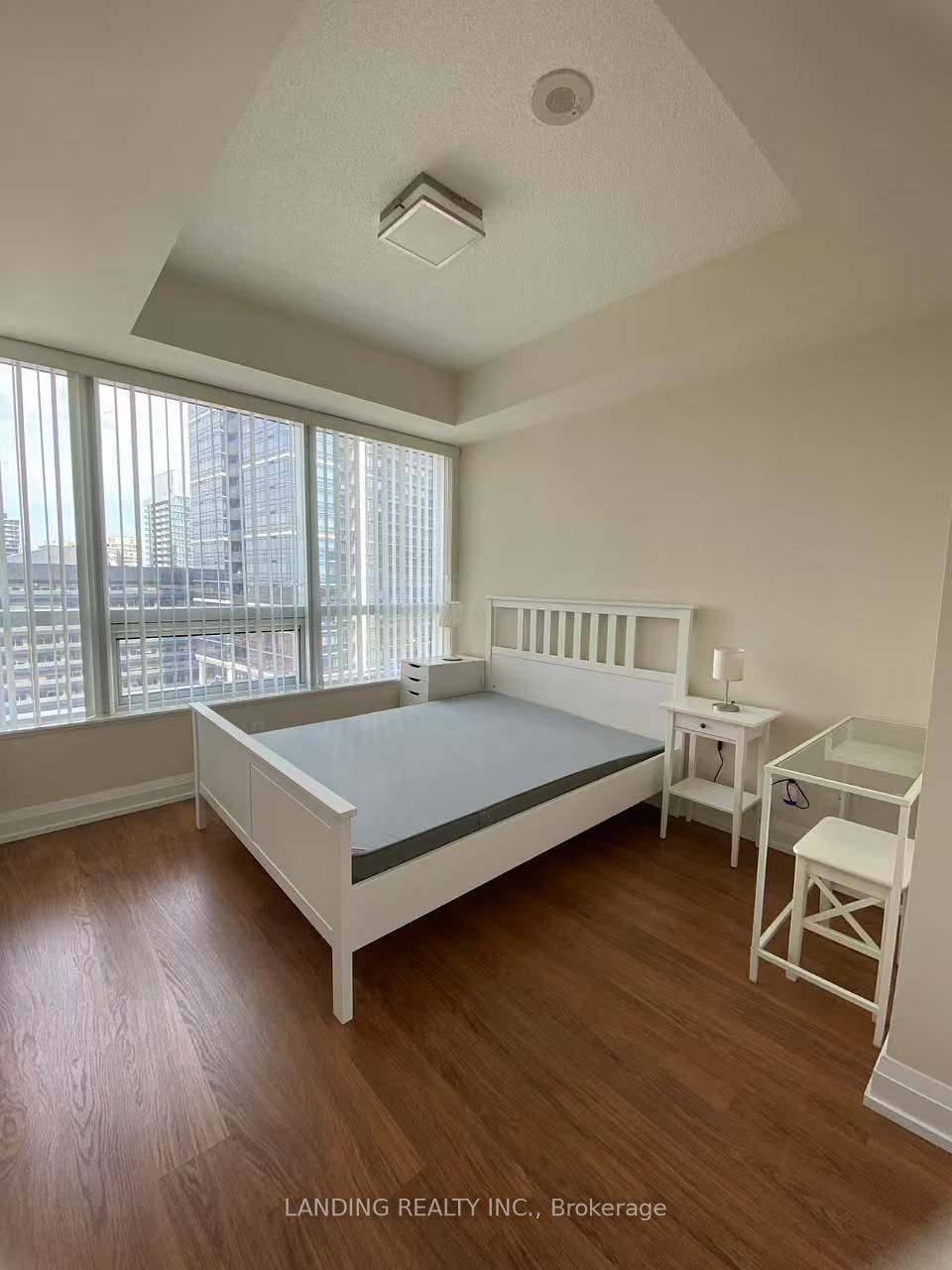 2 anndale Drive 2404, Toronto, ON M2N 0G5