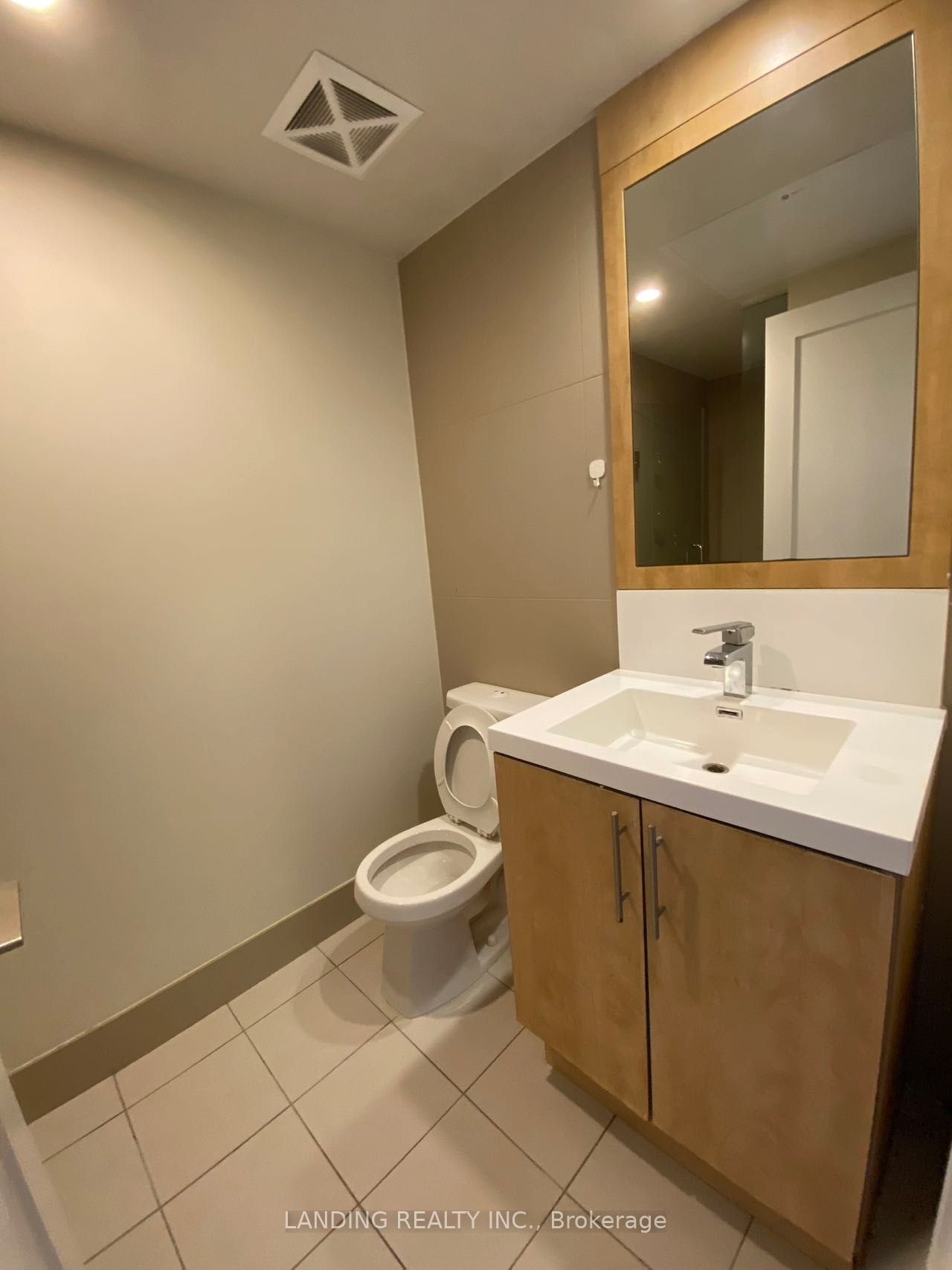 2 anndale Drive 2404, Toronto, ON M2N 0G5 photo 4
