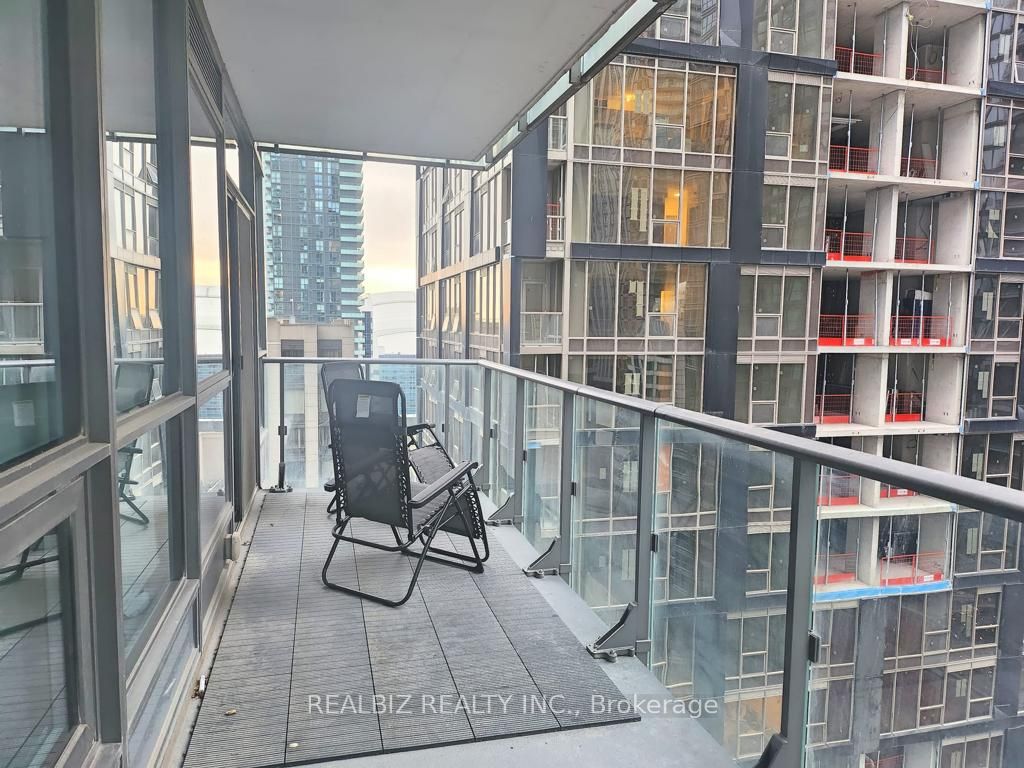 8 Mercer Street 2008, Toronto, ON M5V 3W2 photo 3