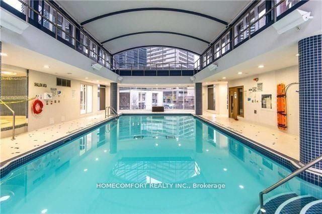 33 Sheppard Avenue E 2007, Toronto, ON M2N 7K1 photo 2