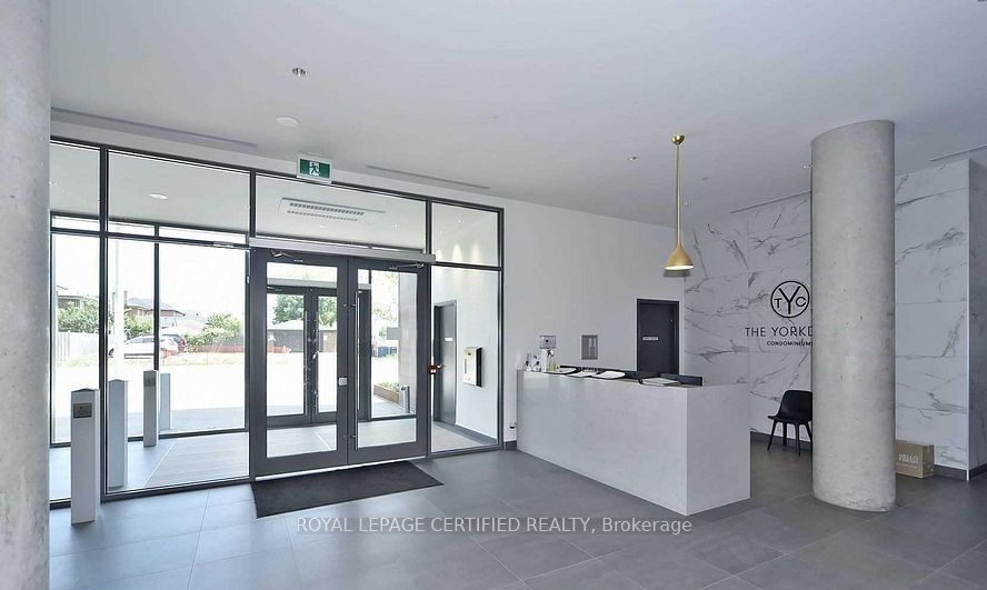 120 Varna Drive 1407, Toronto, ON M6A 0B3 photo 3