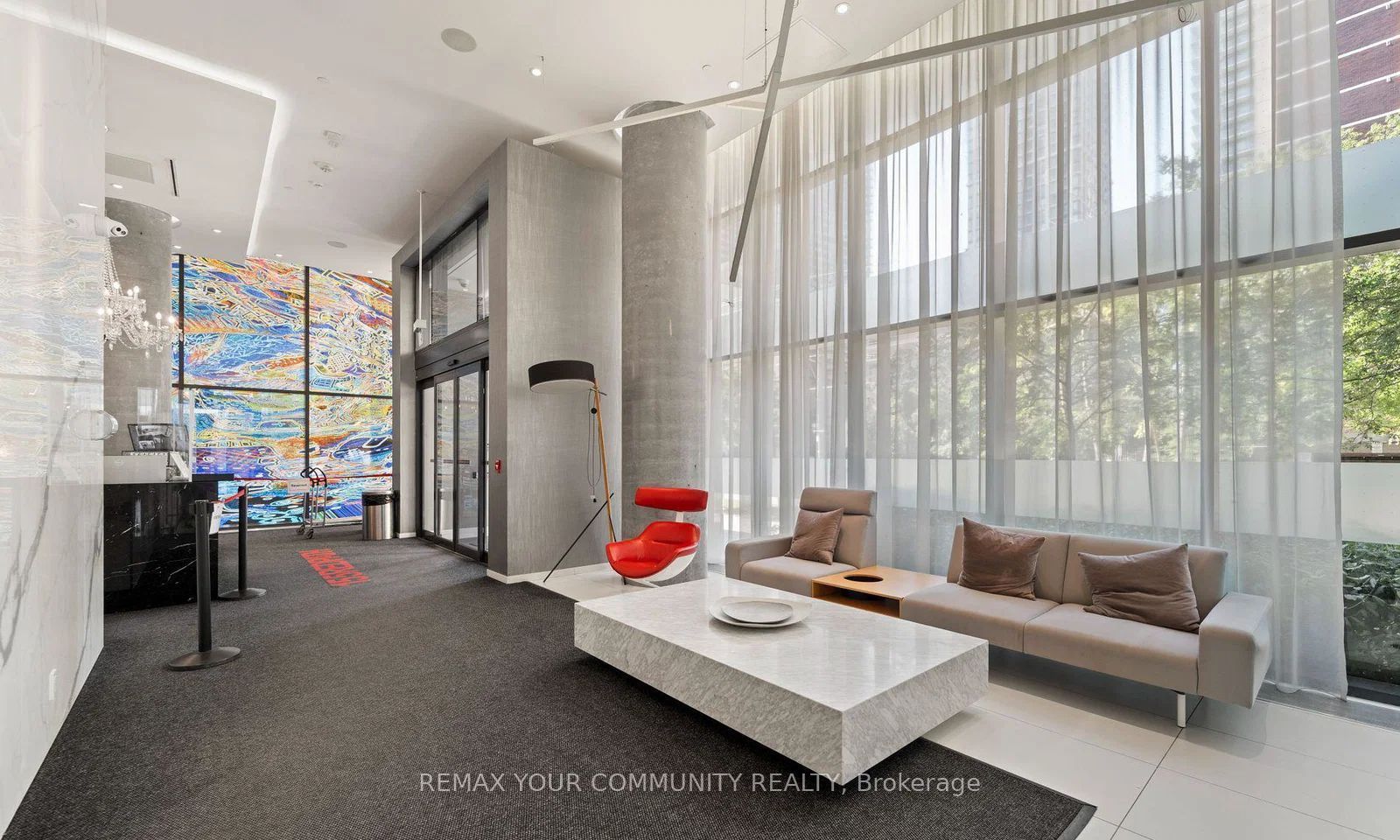 185 Roehampton Avenue 2503, Toronto, ON M4P 0C6 photo 5