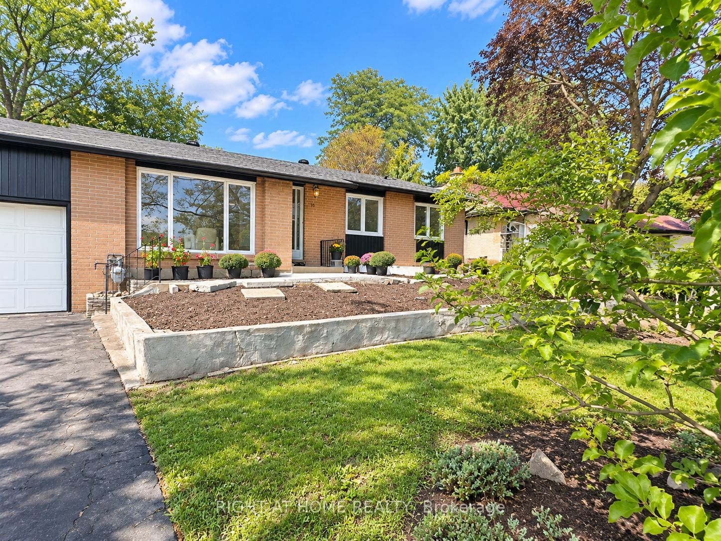 16 Ptarmigan Crescent, Toronto, ON M3A 1W3 photo 3