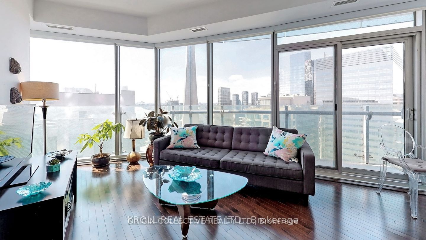 12 York Street 3107, Toronto, ON M5J 0A9