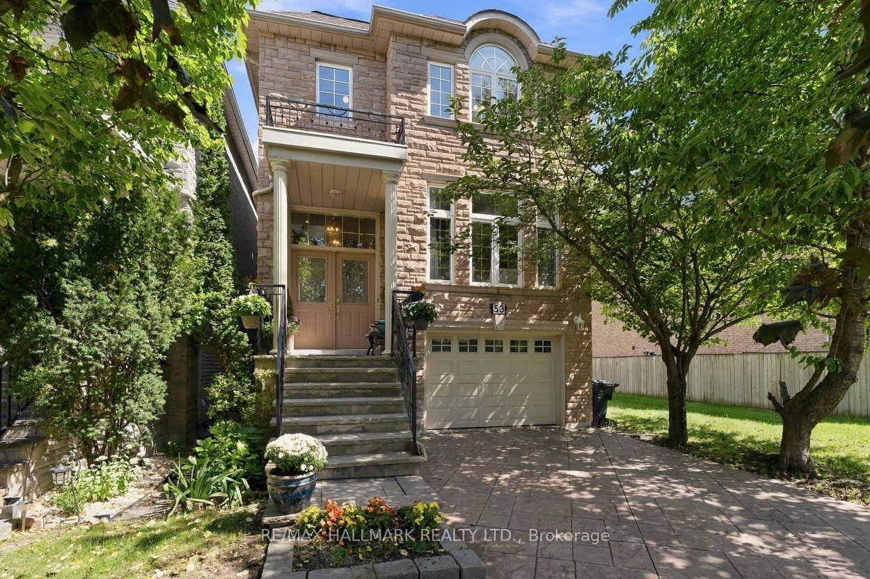 53 Fairchild Avenue, Toronto, ON M2M 1T8