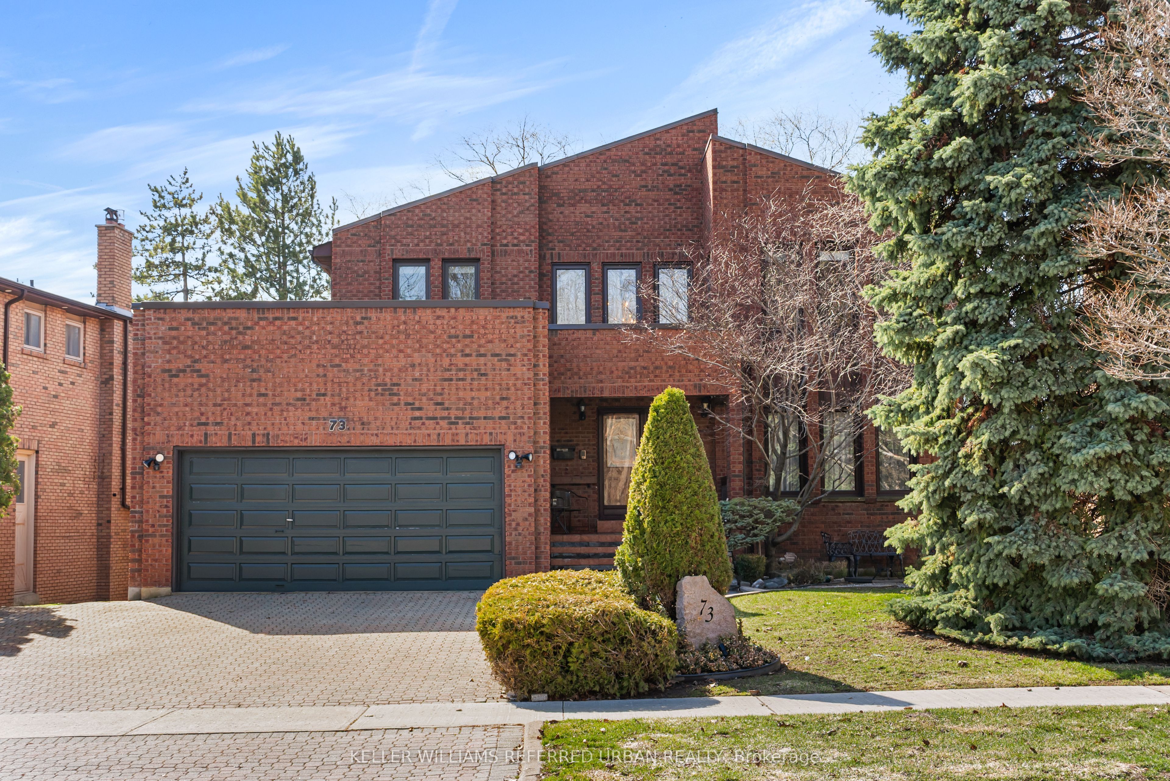73 Garnier Court, Toronto, ON M2M 4C8 photo 2