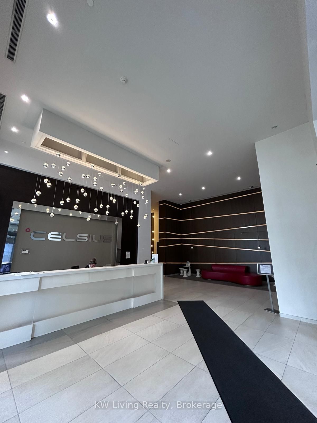 68 Canterbury Place 1108, Toronto, ON M2N 0H8 photo 4