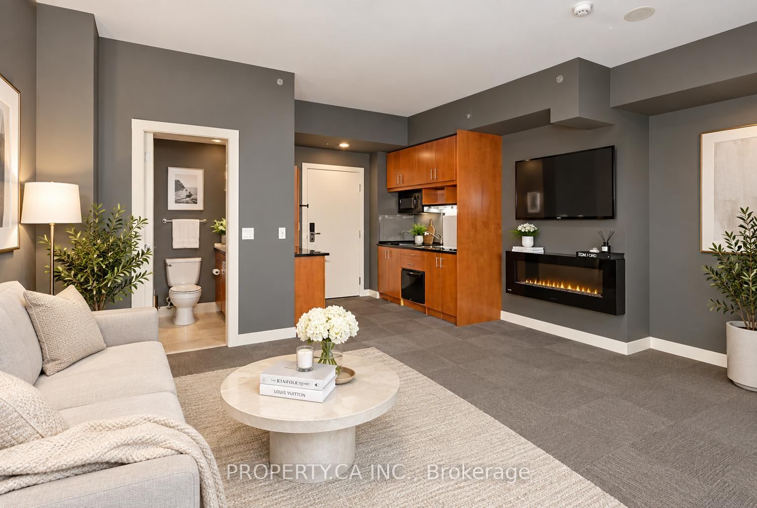 1 King Street W 3708, Toronto, ON M5H 1A1 photo 3