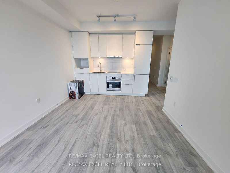8 Olympic Garden Drive S3007, Toronto, ON M2M 0B9 photo 5