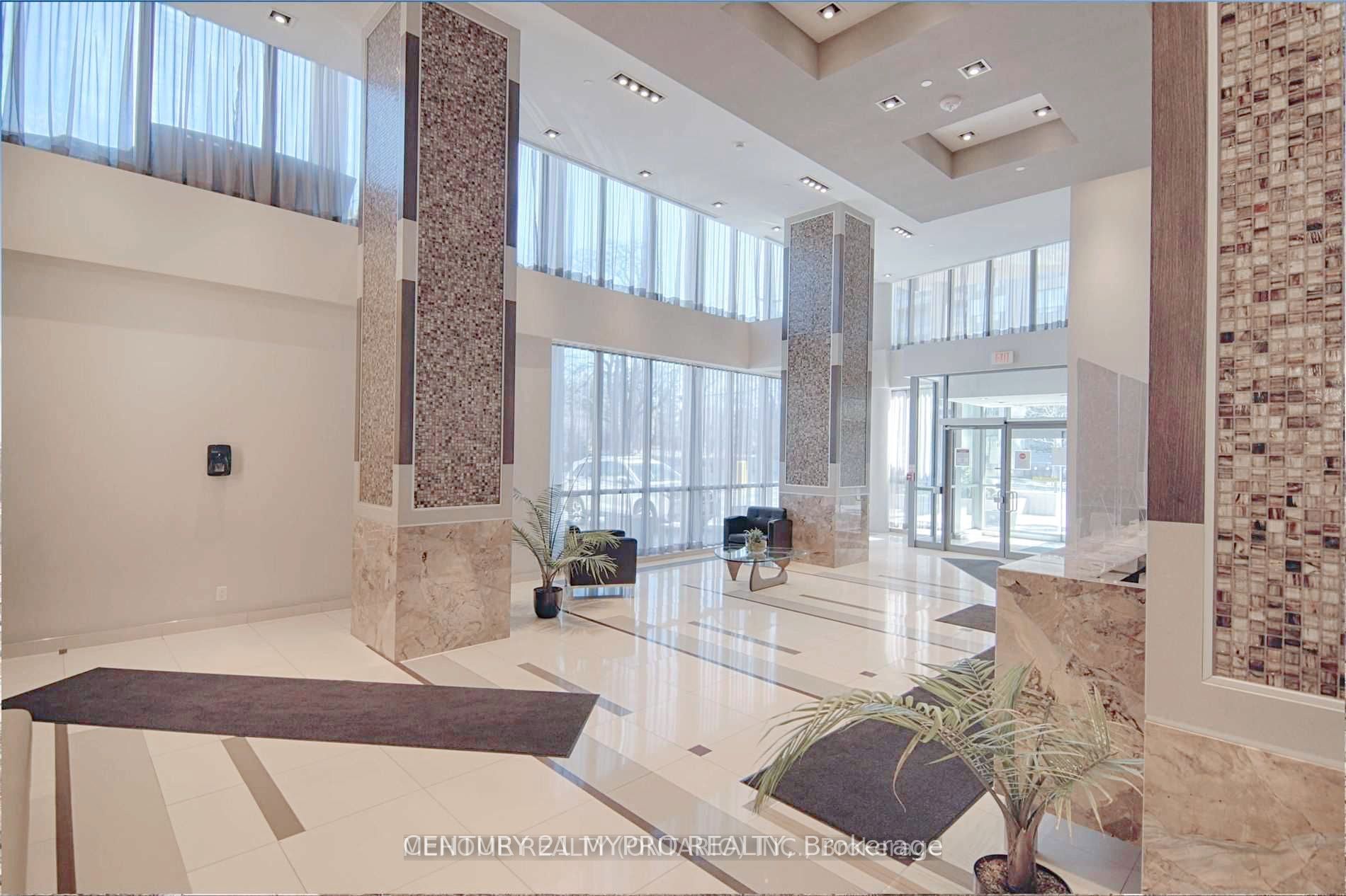 26 Norton Avenue 1605, Toronto, ON M2N 0H6 photo 2